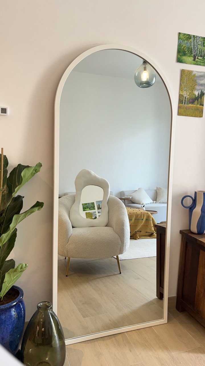 Asymmetrical mirror "Forms"