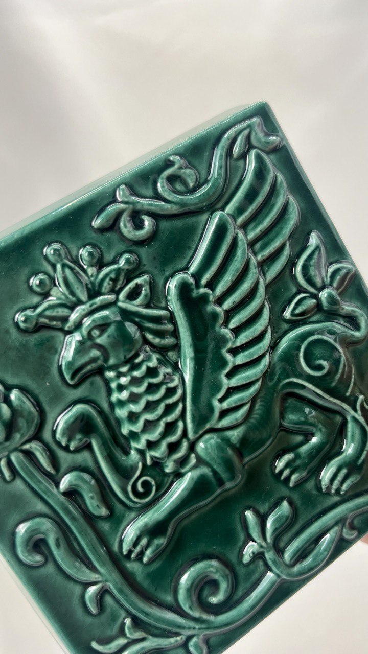 Majolica tile "Fairy Tale"